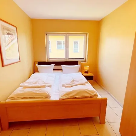 Haus Isabel Jaegerstrasse 10b 5 *